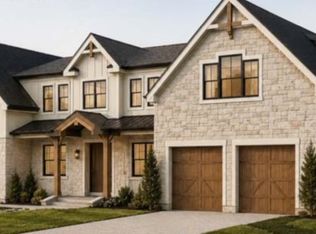 26C Meadow Ln, Southborough, MA 01772