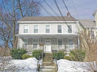 197 Main St APT 1B, Ravena, NY 12143
