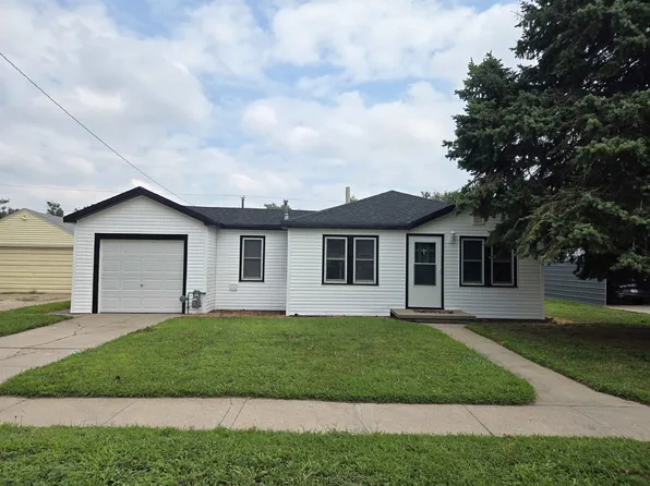 1400 K St, Cozad, NE 69130