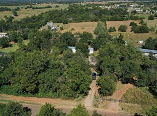229 Simpson Ln, Guthrie, OK 73044