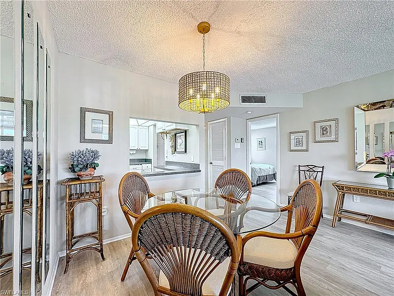 300 Forest Lakes Blvd #201 — Photo 14