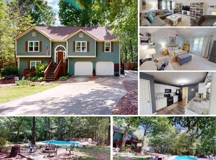 463 Cedar Ridge Dr, Winder, GA 30680