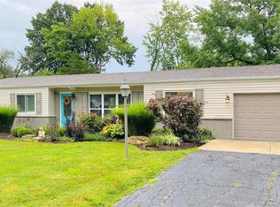 1280 Kiowa Dr, Saint Louis, MO 63132