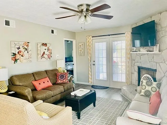 507 Monticello Blvd — Photo 4