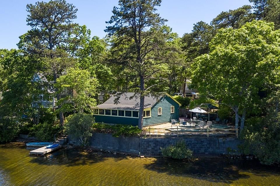 1st image of 106 Lakeview Blvd