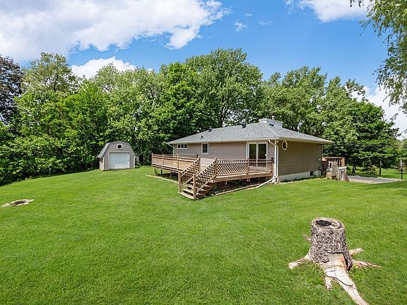 5th image of 620 Callahan Pl