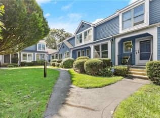 64 Fawn Ridge Ln UNIT 64, Norwalk, CT 06851