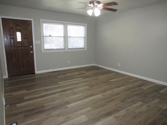 Large open Living Room_10012019