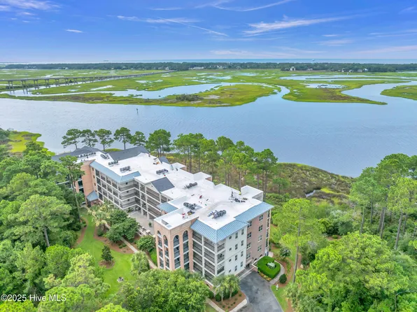 2100 Marsh Grove Lane Unit 2102, Southport, NC 28461