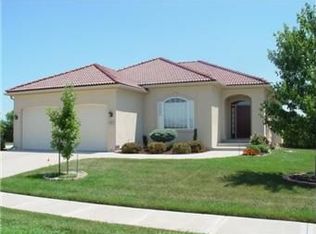 4017 SW Odell Dr, Lees Summit, MO 64082