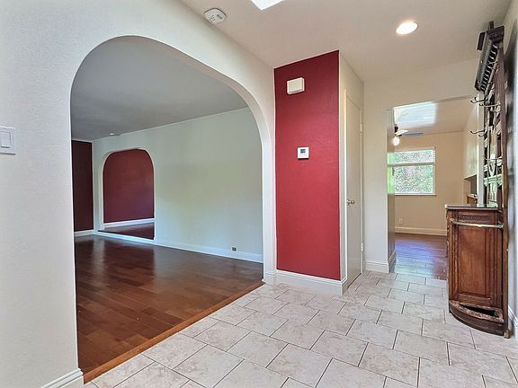 4th image of 5549 Del Oro Dr