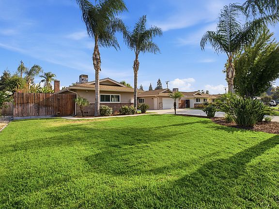 2nd image of 908 N Beatrice Drive
