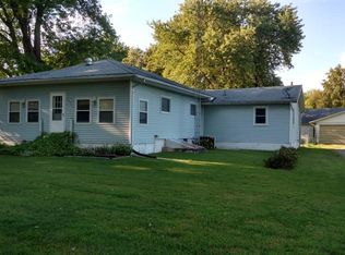 10247 Karnes Rd, West Frankfort, IL 62896