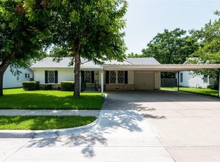 3505 Revere Dr, Haltom City, TX 76117