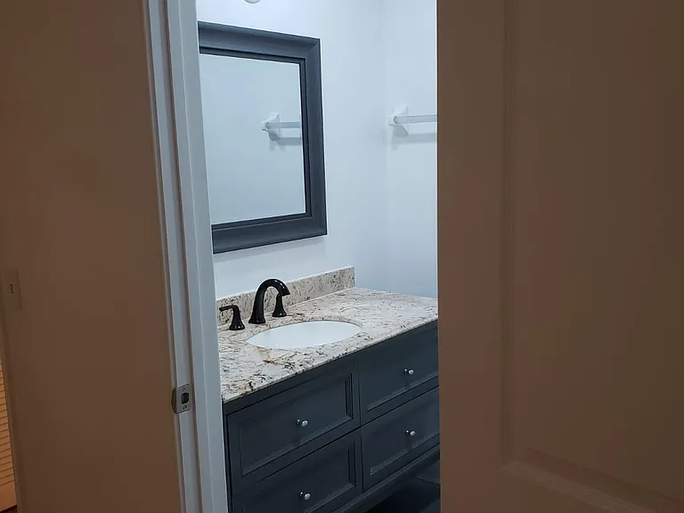 4963 SW 31st Ter — Photo 18