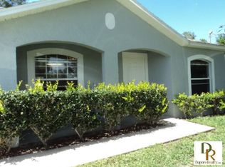 855 W Minnesota Ave, Deland, FL 32720