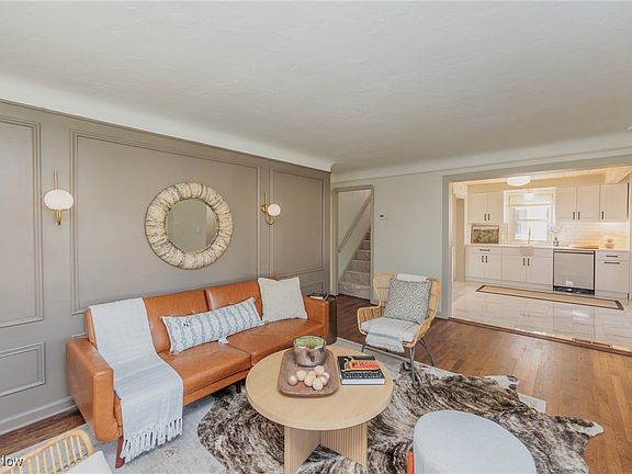 5th image of 4135 W 220th St