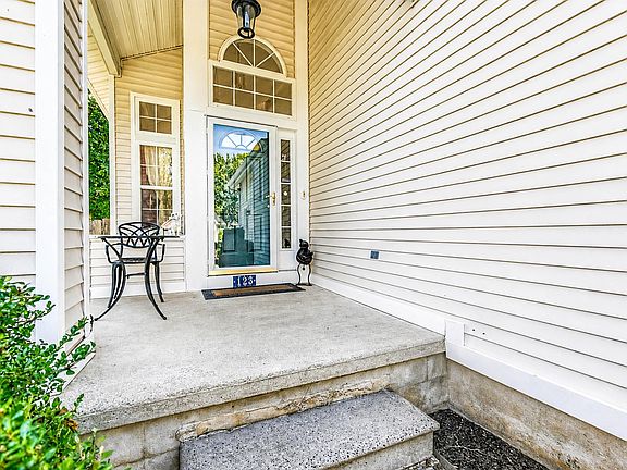 5th image of 123 Bonita Dr
