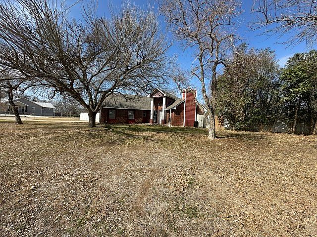 1st image of 548 Spring River Dr