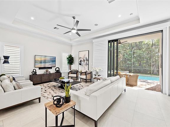 4th image of 2879 Coco Lakes DR