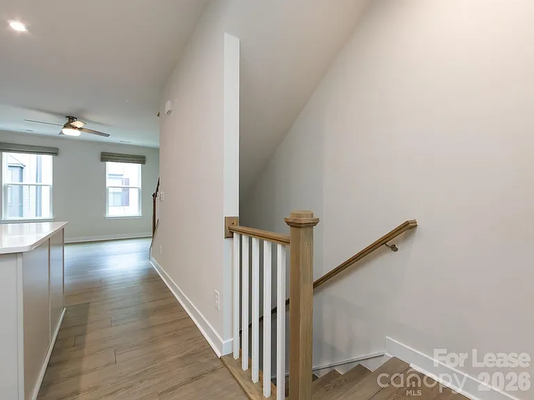 413 Spearfield Ln — Photo 11