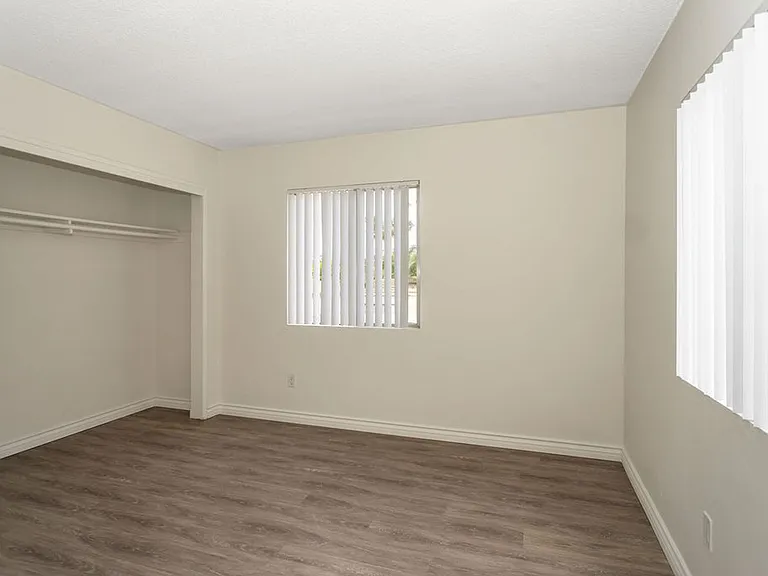 855 Emerald St #C — Photo 10