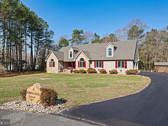 2nd image of 4 Hidden Hills Ct