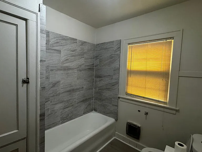 6937 S Merrill Ave — Photo 5