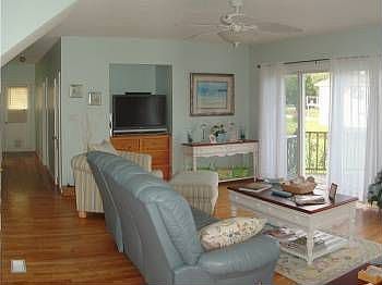 5th image of 111 Williston Creek Ln