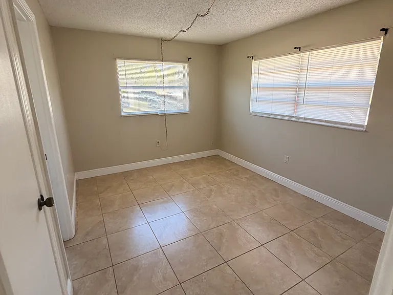 4917 Vilabella Dr #2 — Photo 4