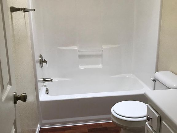 3rd image of 4801 Irving Blvd NW Unit 3804