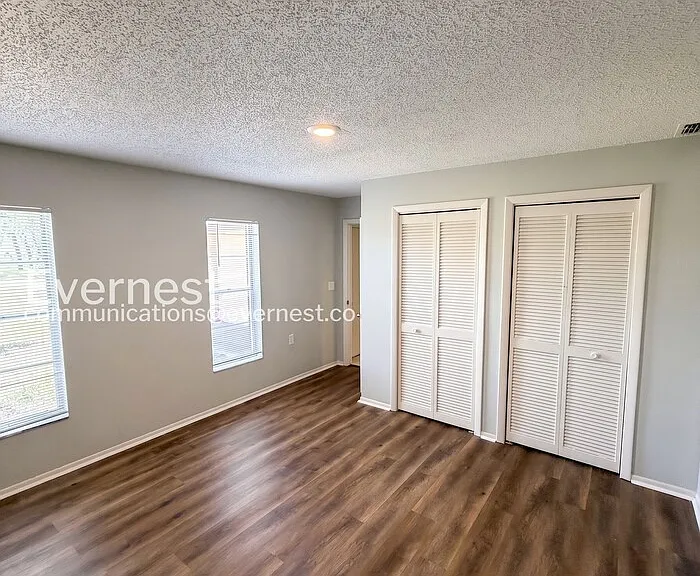 10485 Lightwood St — Photo 9