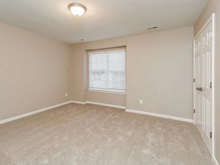 1104 Ametrine Ln — Photo 13