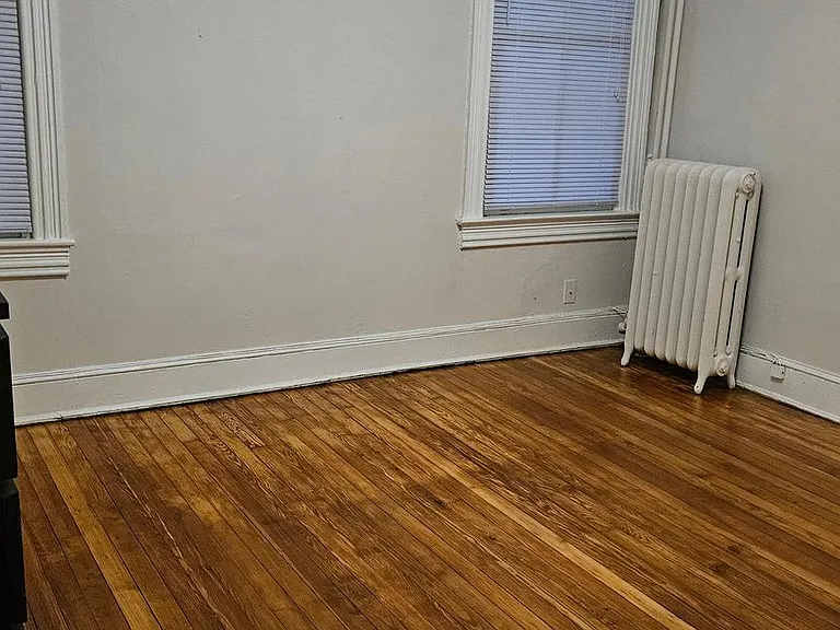 6330 Windsor Mill Rd — Photo 7
