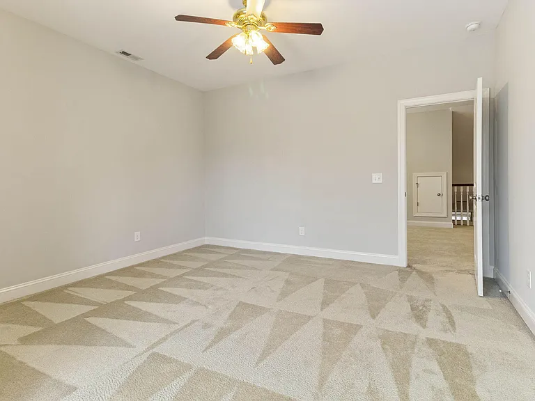 1528 Lily Creek Dr — Photo 26