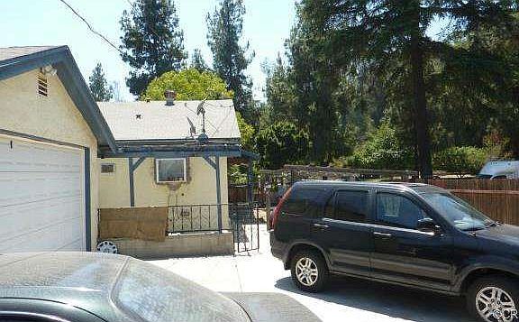 4th image of 1432 N White Ave