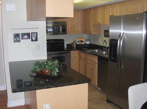 3rd image of 3711 W Iowa Ave Unit 113