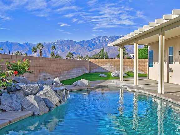 2nd image of 69485 Muirfield Way