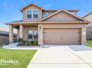10109 Huntersville Trl, Fort Worth, TX 76108