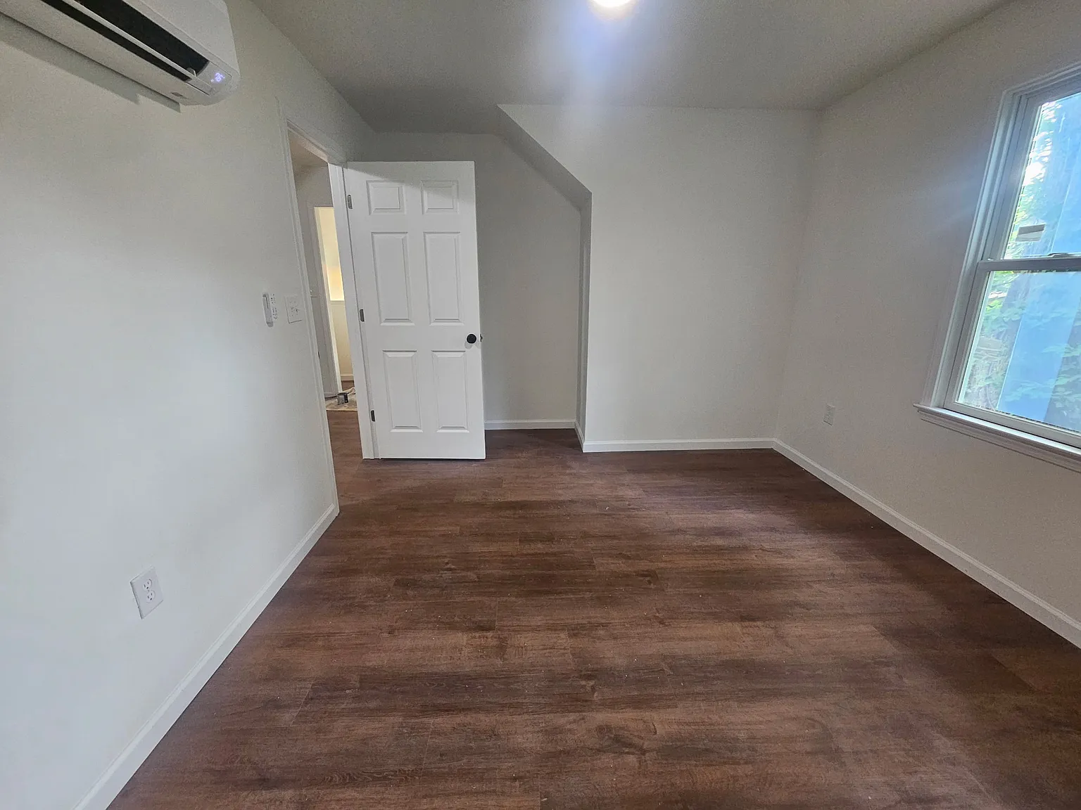 1 bed, $1,800 — Photo 2