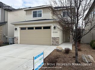 2100 N Woodcreek St, Boise, ID 83704