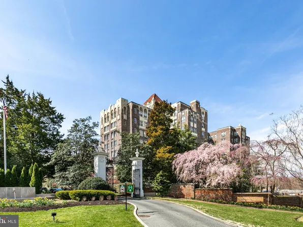 4000 Cathedral Ave NW APT 516B, Washington, DC 20016