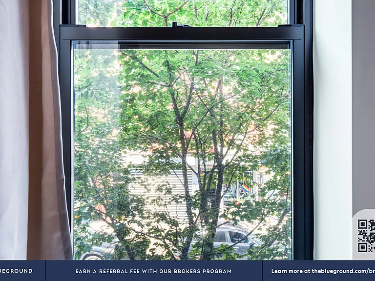 248 Elizabeth St #2 — Photo 4