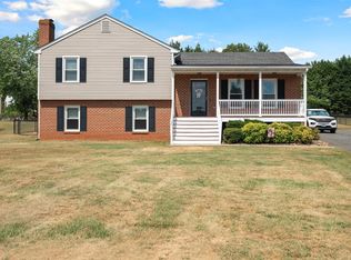 96 Carters Crossing Ln, Forest, VA 24551