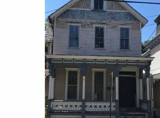 37 Walnut St, Salem, NJ 08079