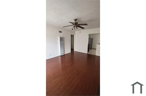 Building Photo - 4125 Palmwood Dr #1