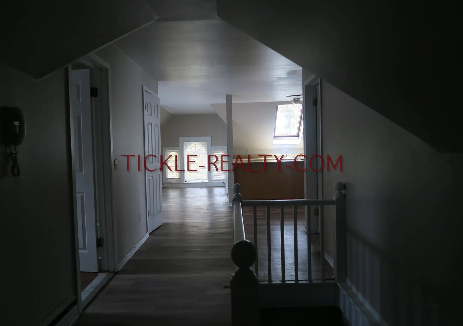 Tickle Realty — Photo 2