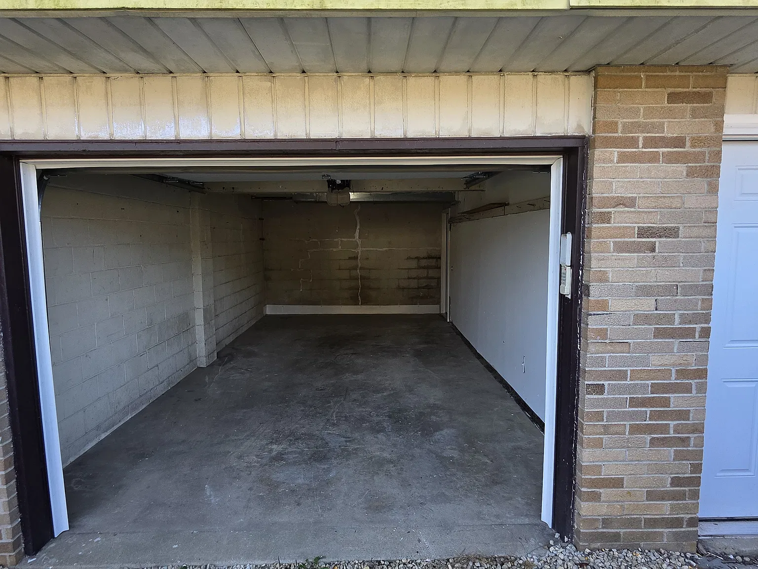 3853 Mollane St NW — Photo 2