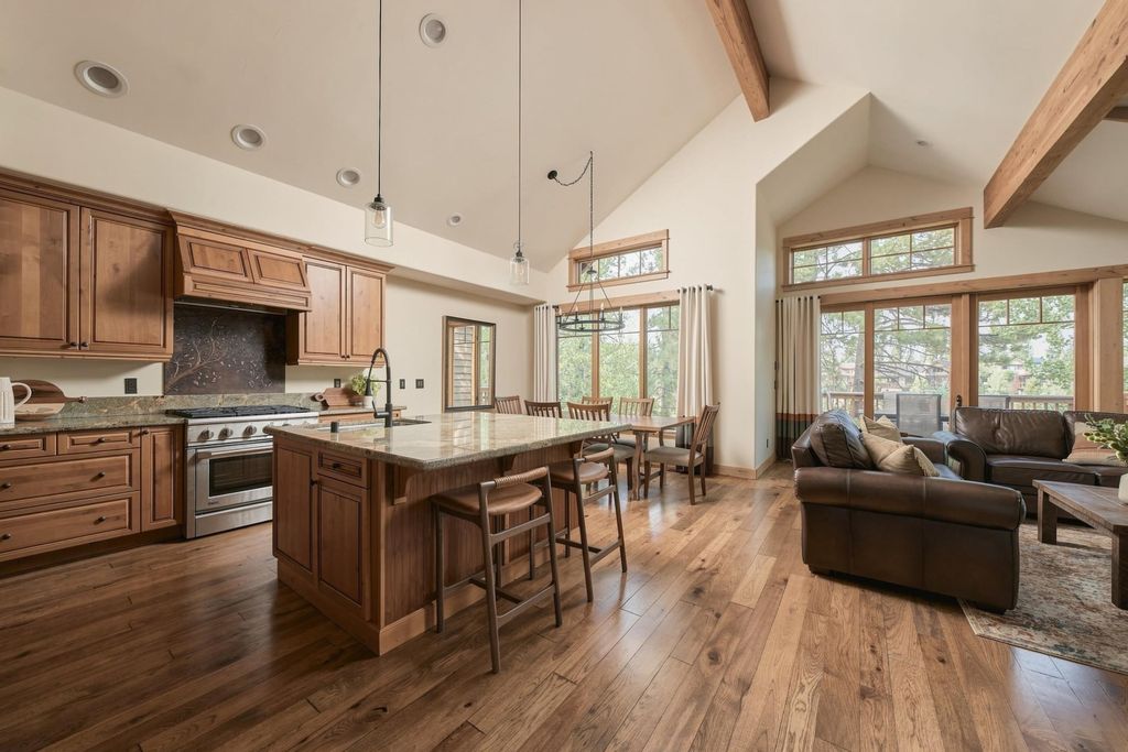 10240 Valmont Trail 5