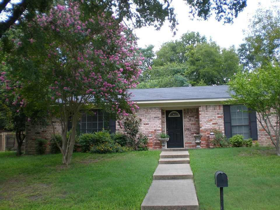 1st image of 1201 Wedgewood Dr